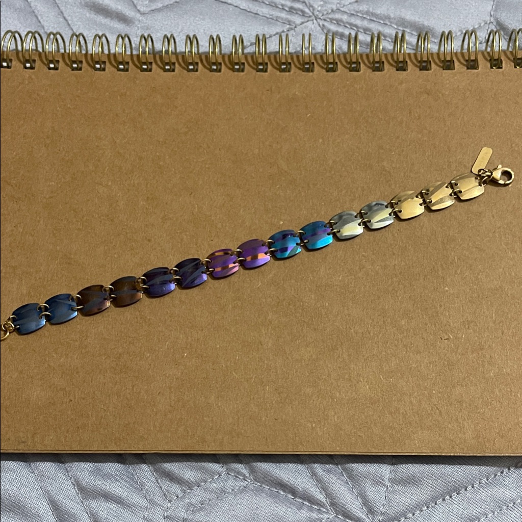 Holly Yashi Bracelet, Gorgeous Iridescent Blue And Gold Bracelet, Retired Style!